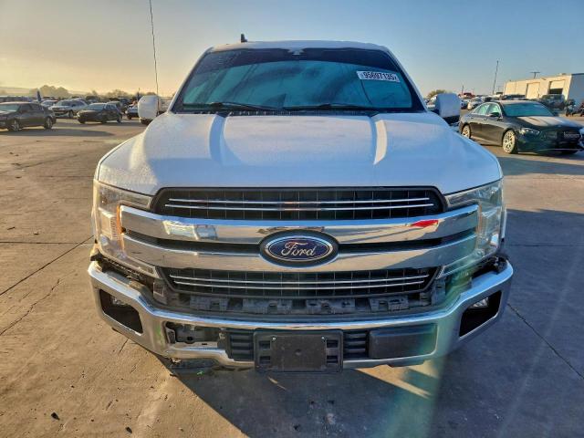 Ford F-150 Supercrew Image 13