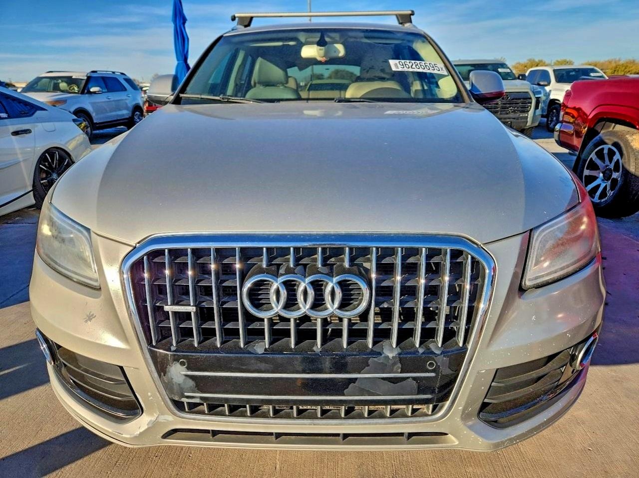 Audi Q5 Premium Plus Image 9