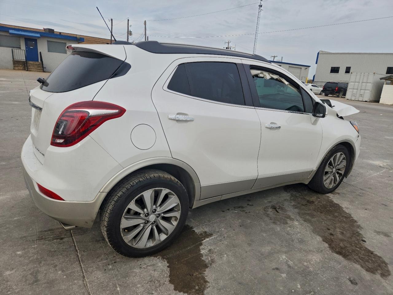 Buick Encore Preferred Image 4