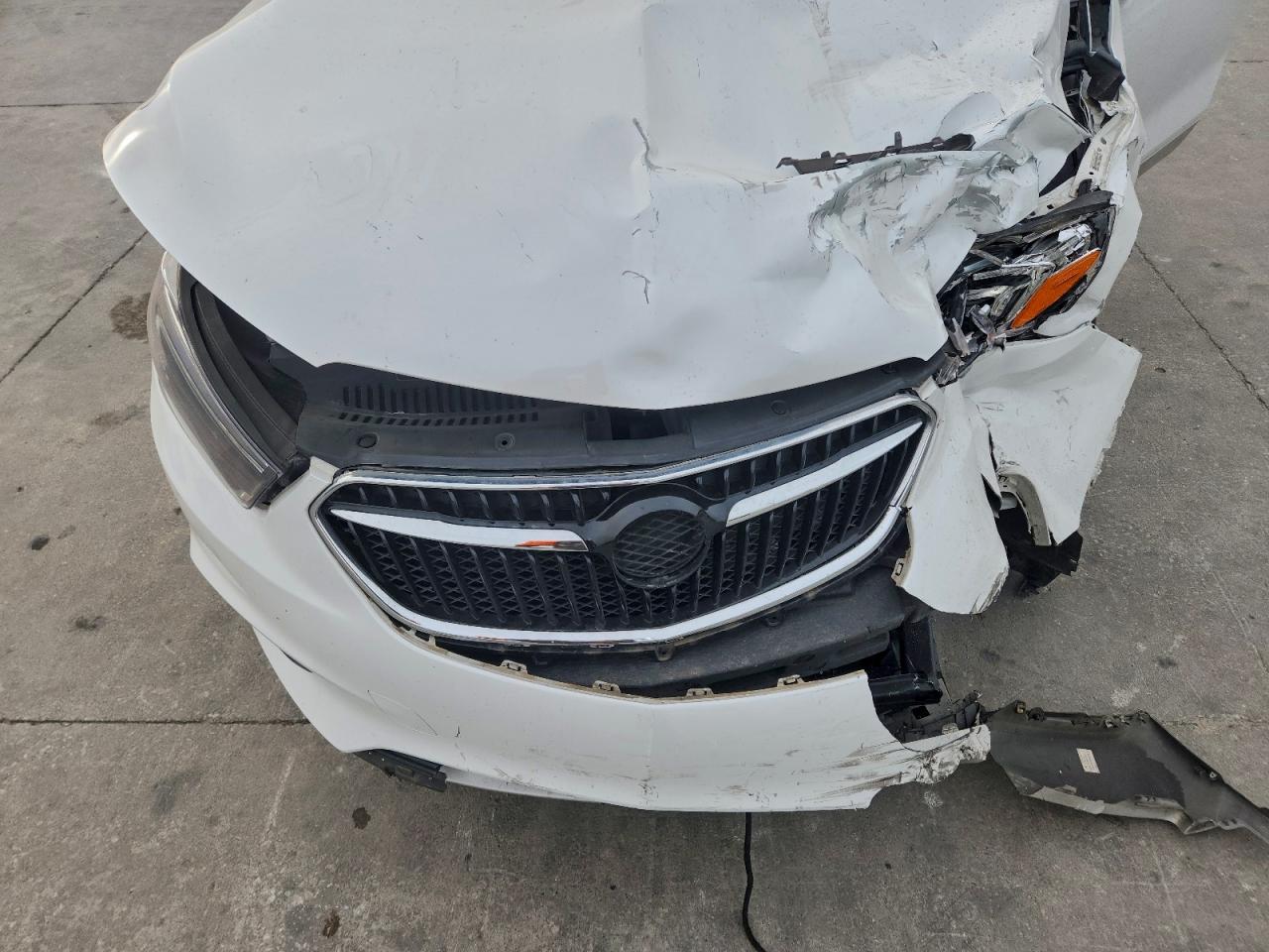 Buick Encore Preferred Image 9