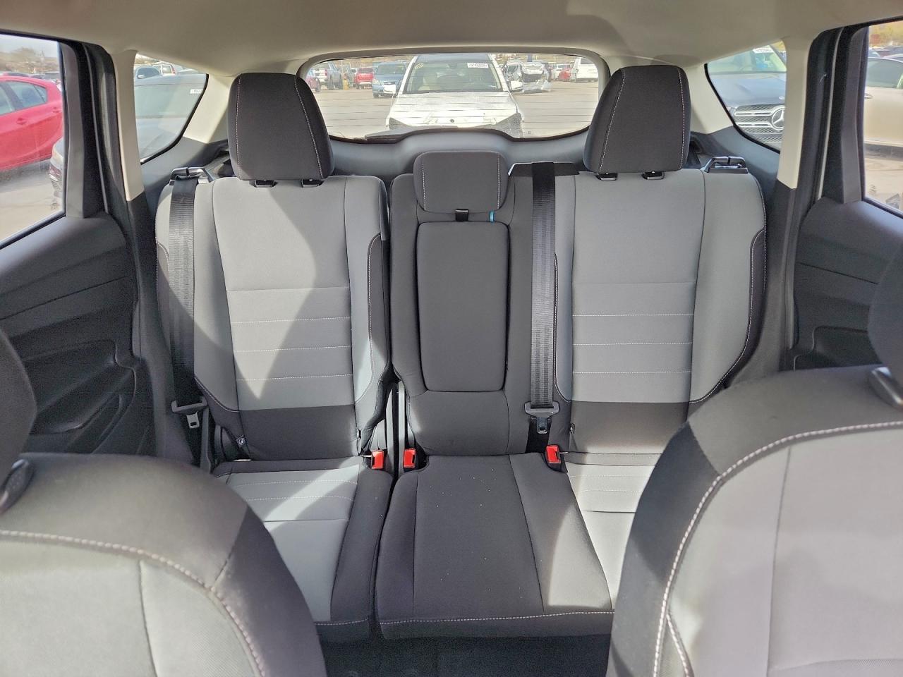 Ford Escape Se Image 8