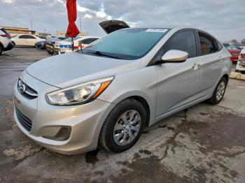  Salvage Hyundai ACCENT