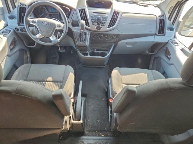 Ford Transit T-350 Image 9