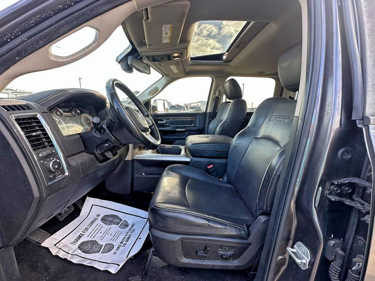 Ram 1500 Laramie Image 8