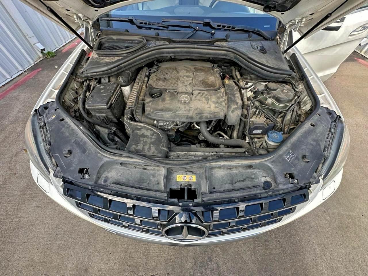 Mercedes-Benz M-Class 350 Image 7