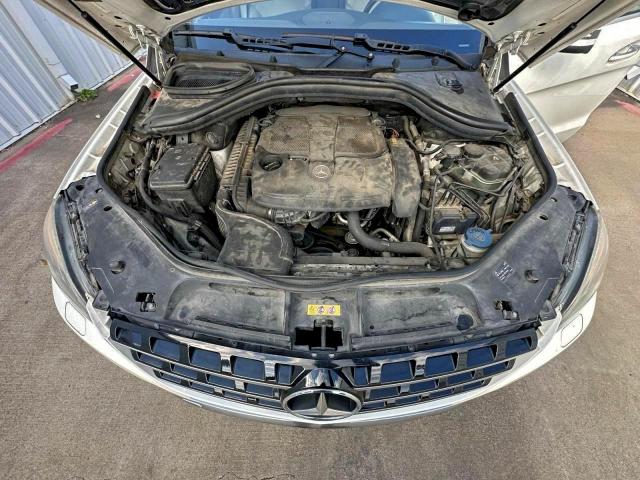 Mercedes-Benz M-Class 350 Image 7