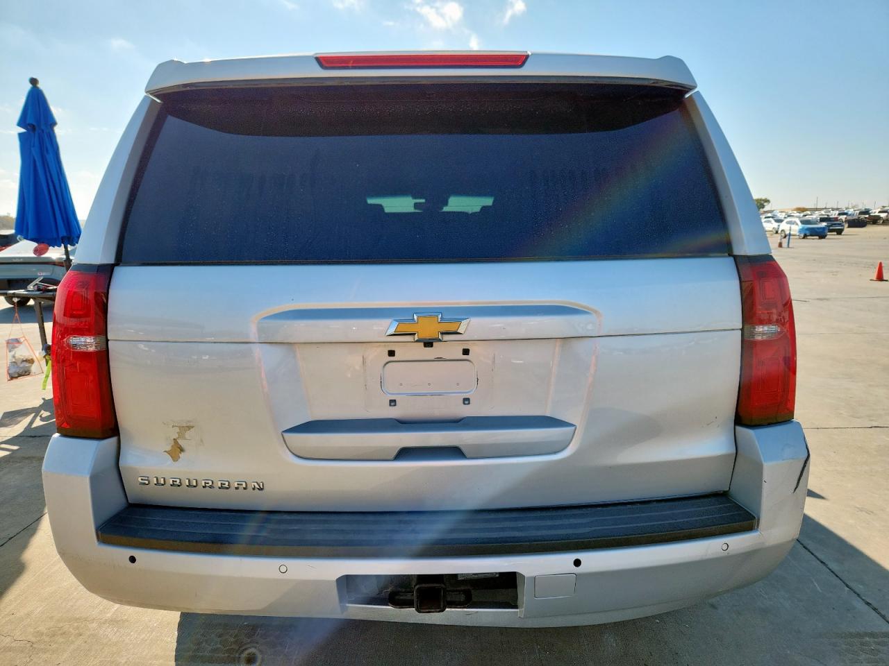 Chevrolet Suburban K1500 Lt Image 4