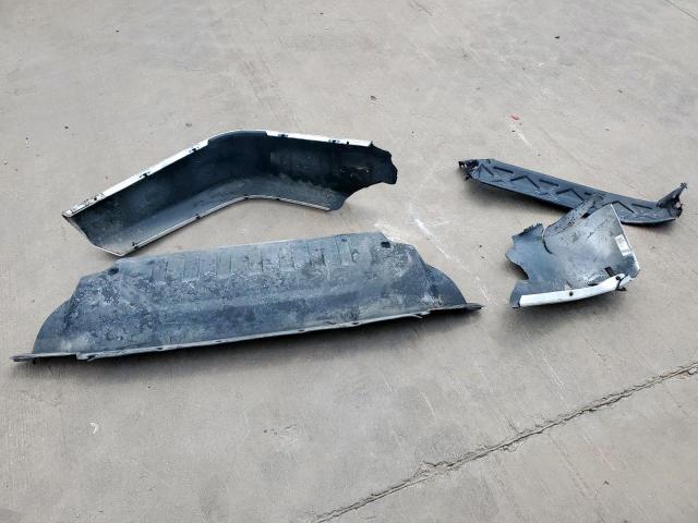 Jeep Wrangler Sahara Image 11