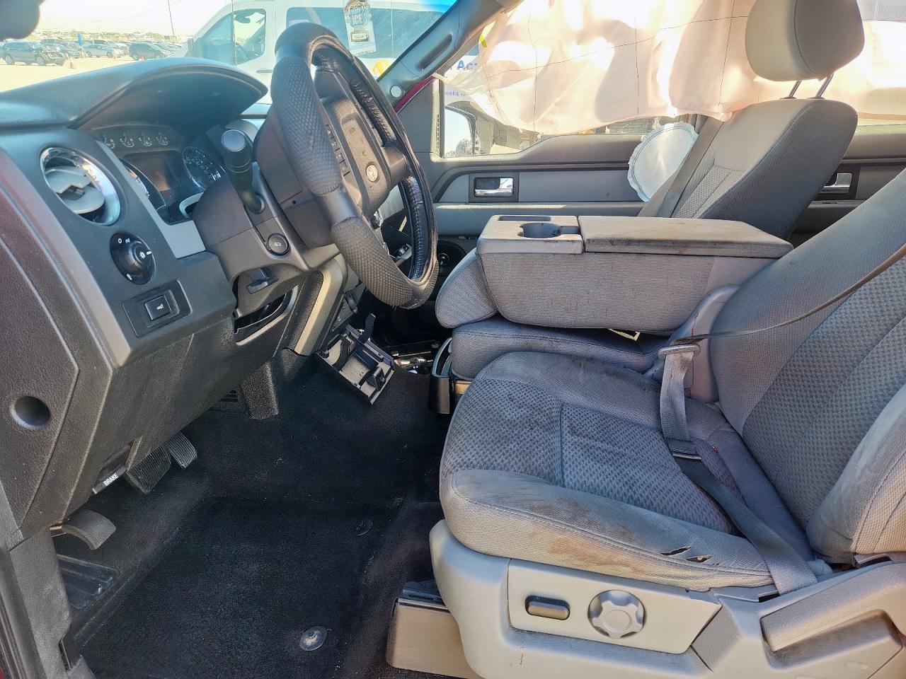 Ford F-150 Supercrew Image 7