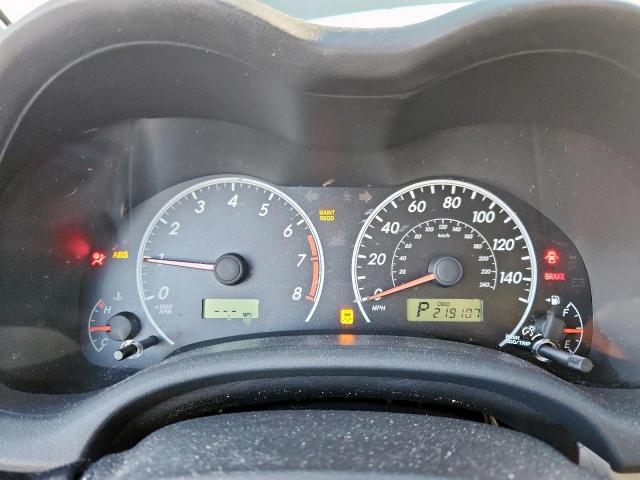 Toyota Corolla Base Image 8