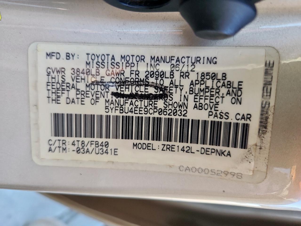 Toyota Corolla Base Image 11