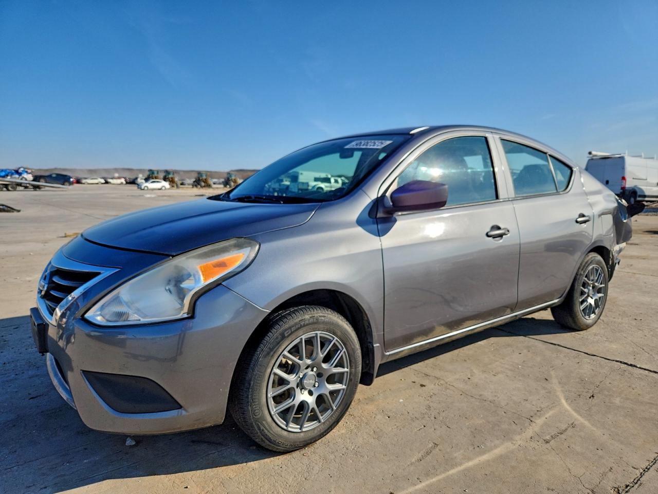 Nissan Versa S Image 1