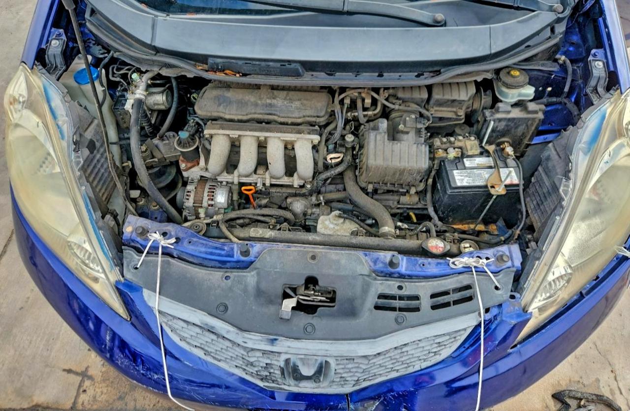 Honda Fit Sport Image 9