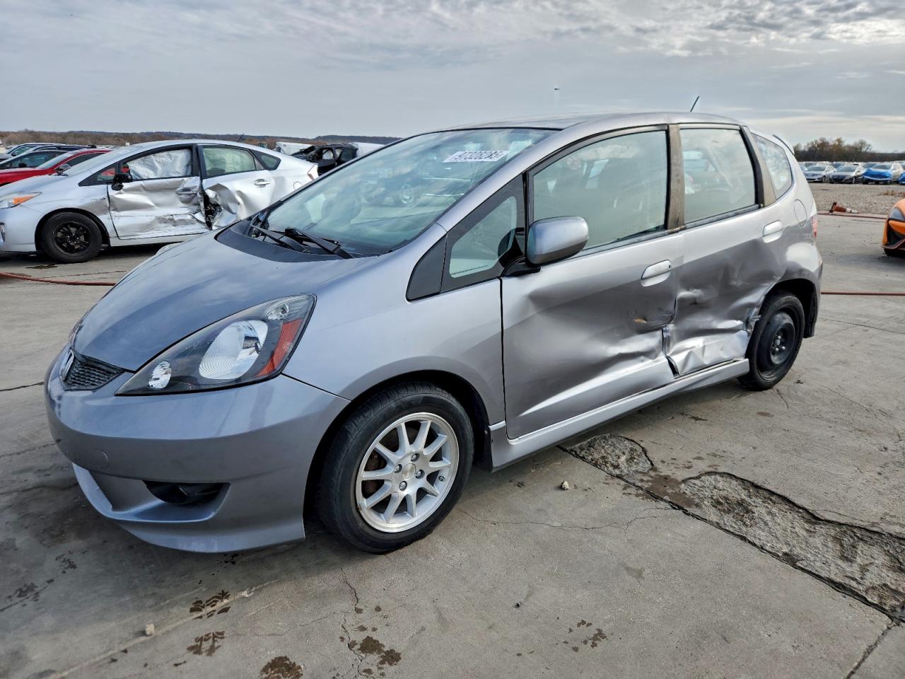 Honda Fit Sport Image 1