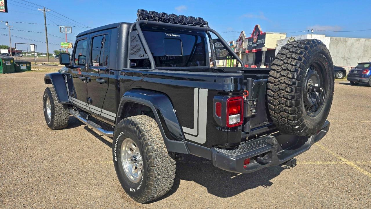 Jeep Gladiator Sport Image 12