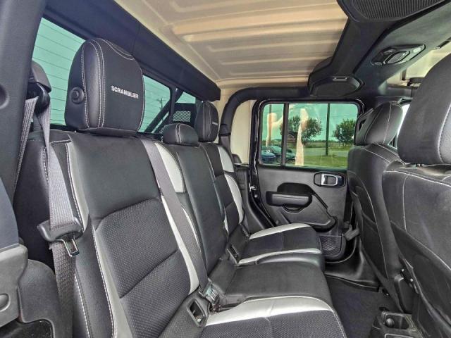 Jeep Gladiator Sport Image 4