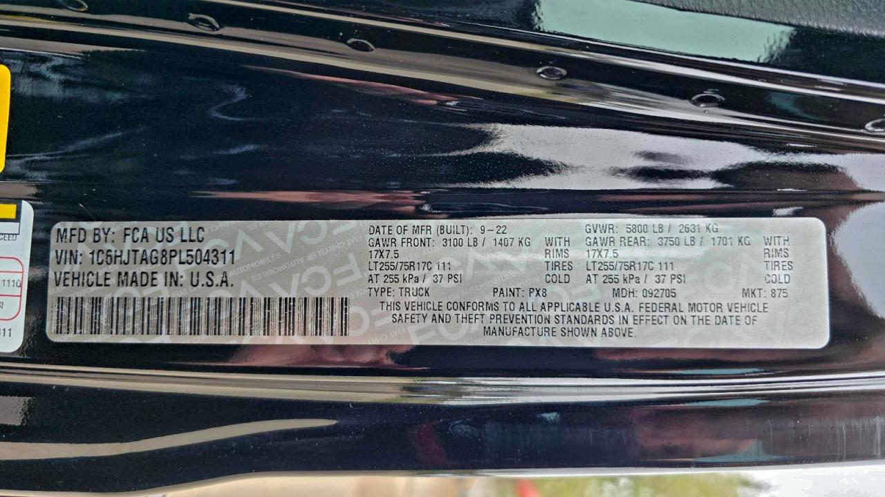 Jeep Gladiator Sport Image 10