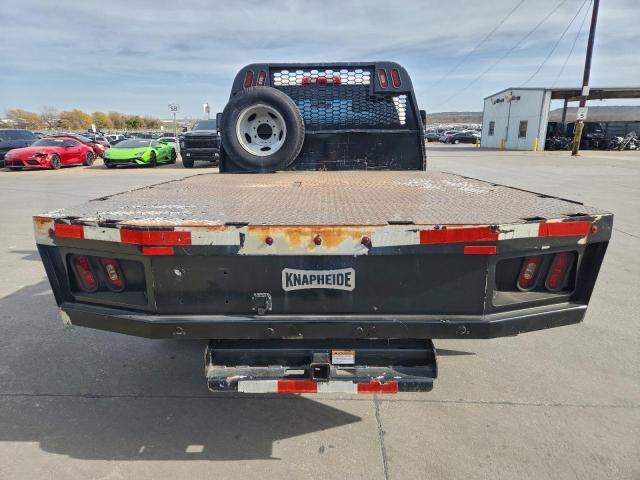 Chevrolet Silverado C3500 Image 12