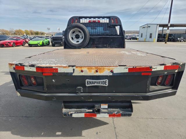 Chevrolet Silverado C3500 Image 6