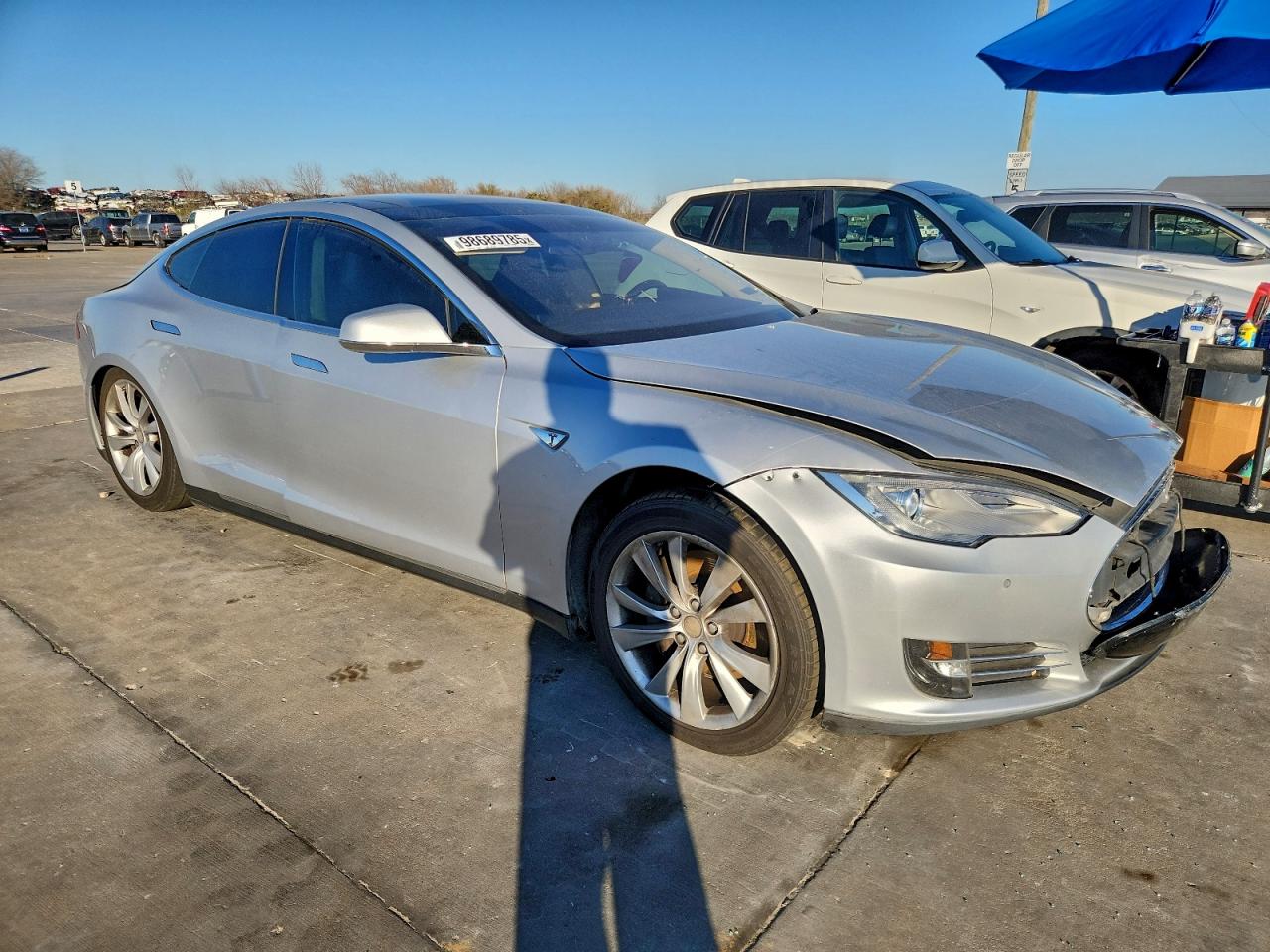 Tesla Model S Image 4