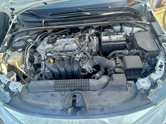 Toyota Corolla Le Image 8