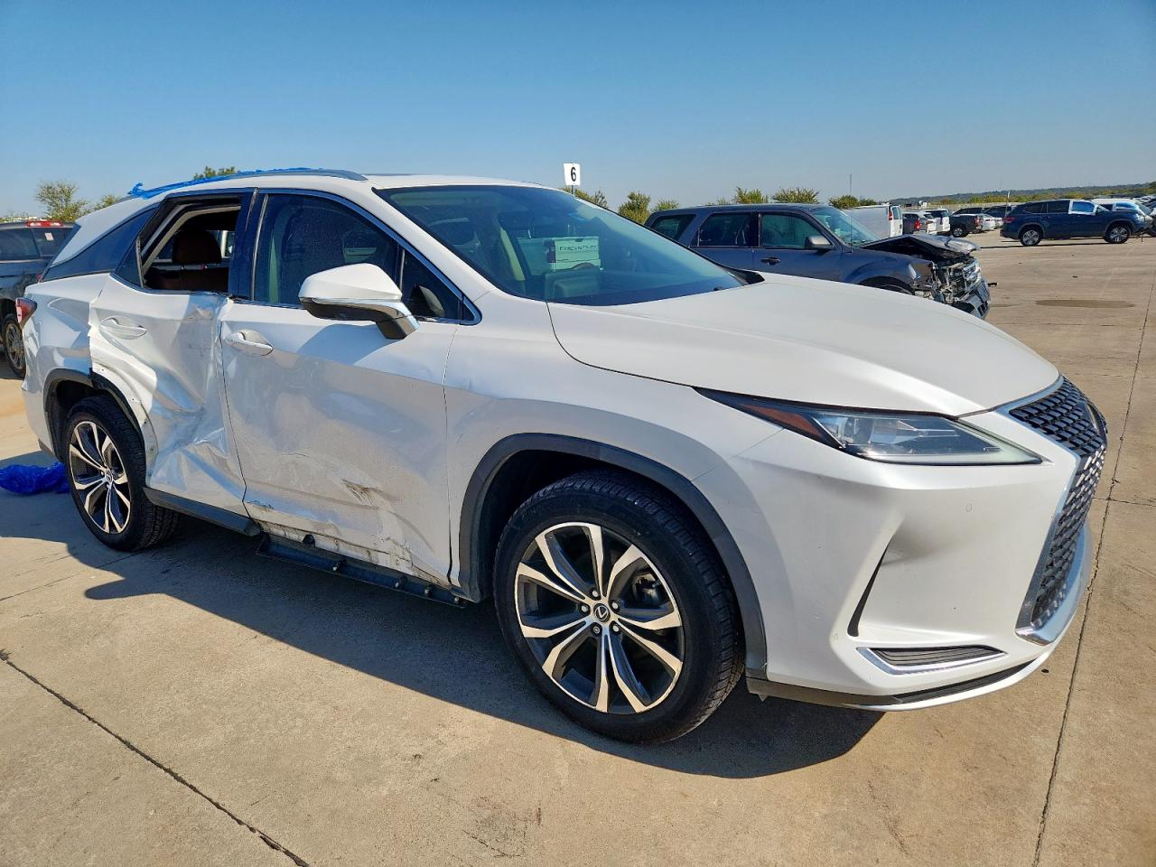 Lexus RX 350 L Image 11