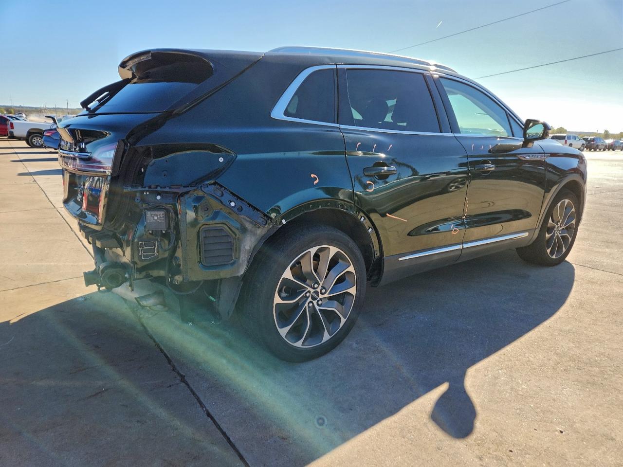 Lincoln Nautilus Reserve Image 2