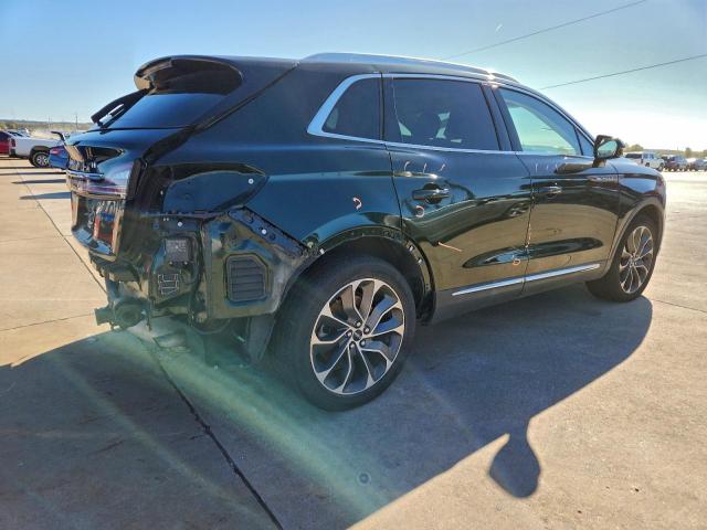 Lincoln Nautilus Reserve Image 2