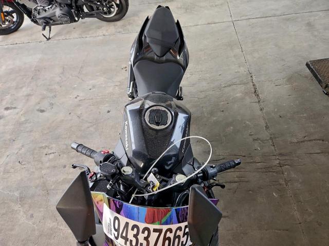 Kawasaki Ex400 Image 9