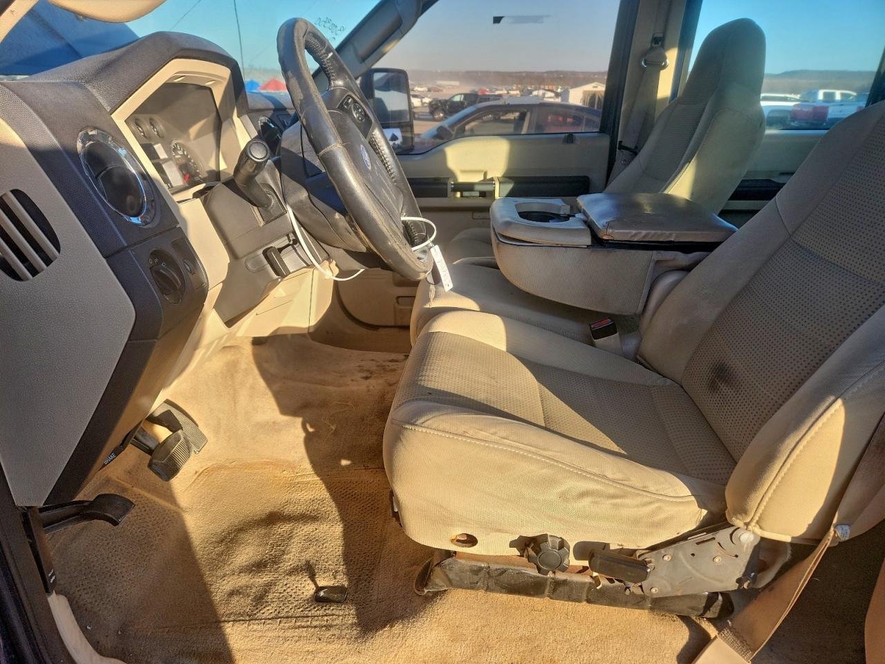 Ford F-250 Super Duty Image 11