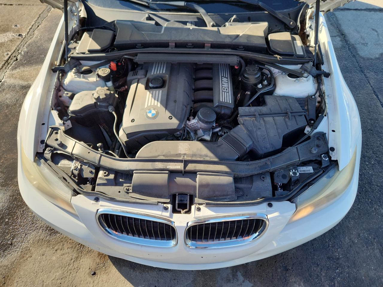 BMW 3 Series I Image 7