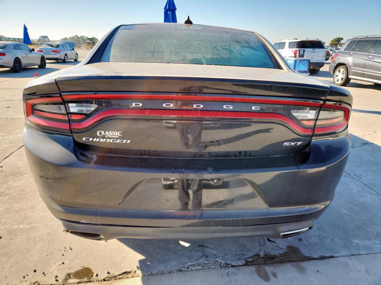 Dodge Charger Sxt Image 2