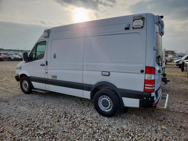 Mercedes-Benz Sprinter 2500 Image 10