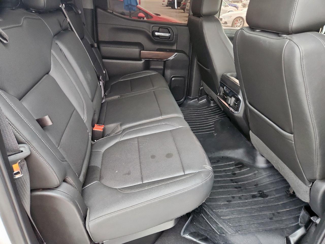 GMC Sierra C1500 Slt Image 5