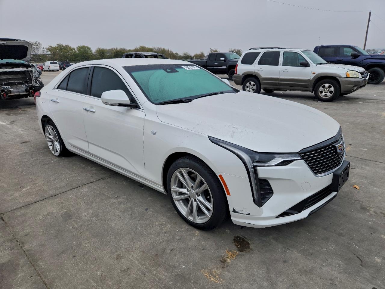 Cadillac CT4 Luxury Image 3