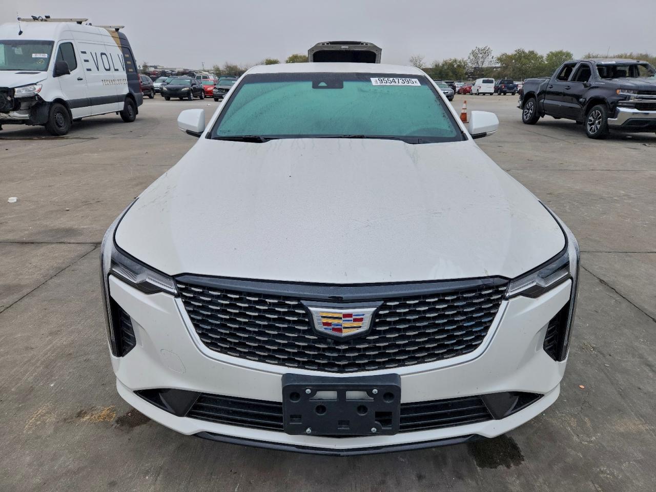 Cadillac CT4 Luxury Image 11