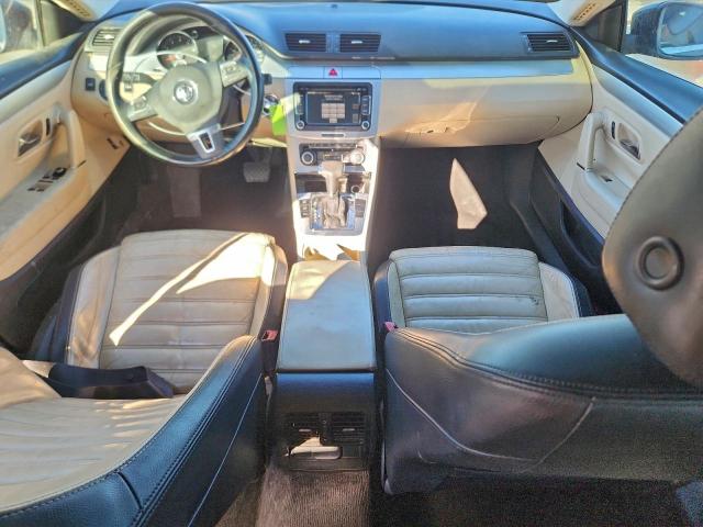 Volkswagen CC Luxury Image 5