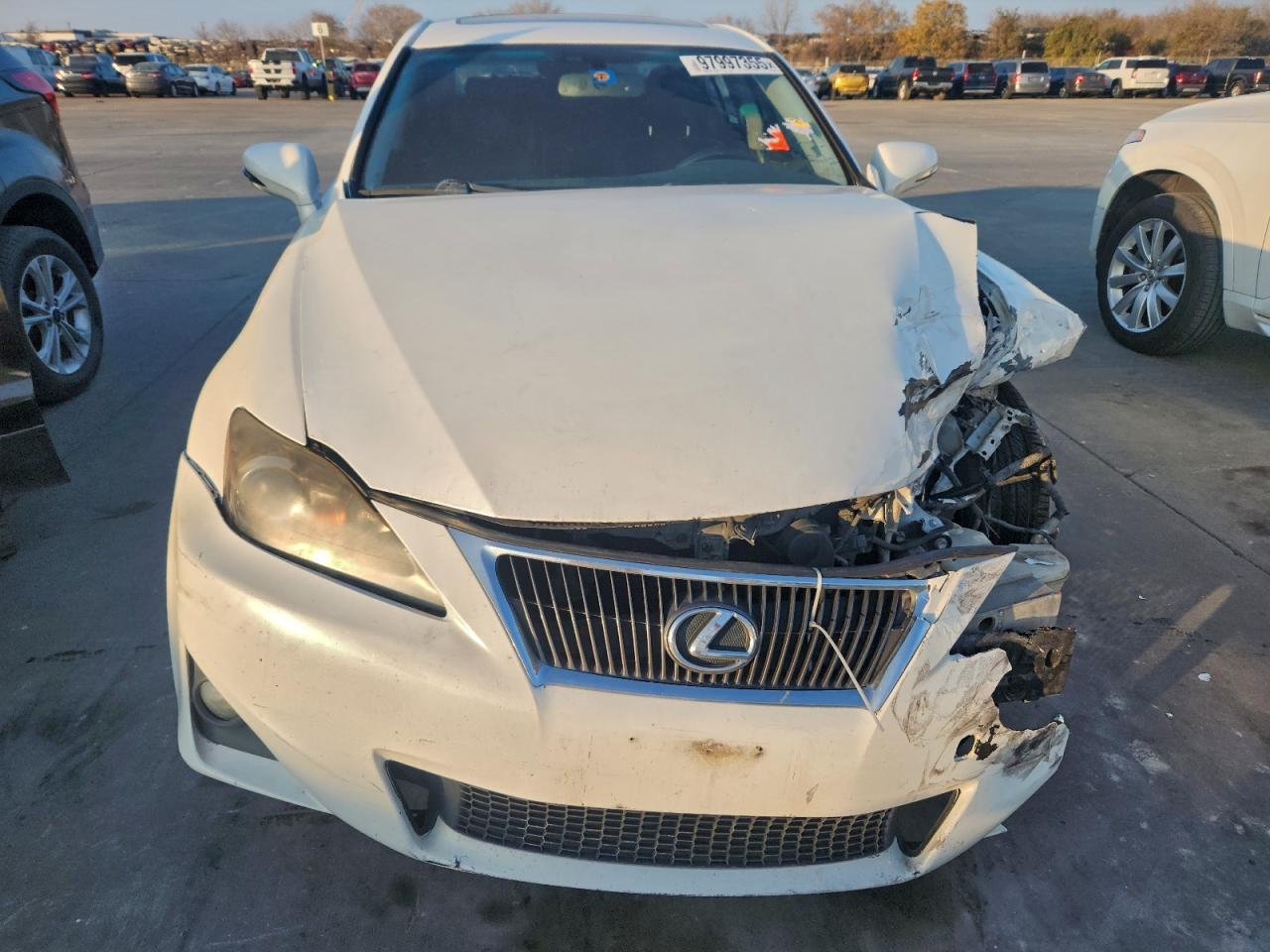 Lexus Is 250 Image 2