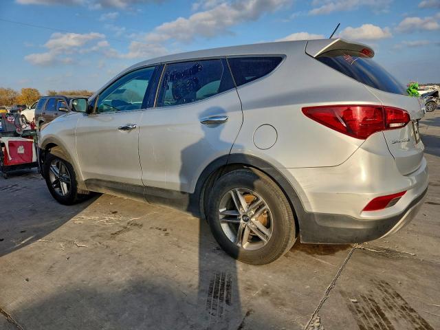 Hyundai SANTA FE Image 4