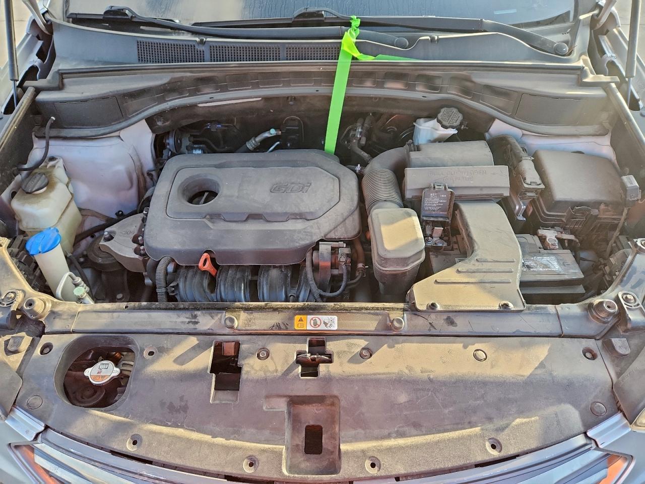 Hyundai SANTA FE Image 9