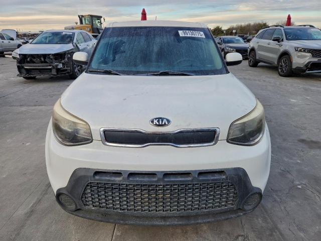 Kia Soul Image 3