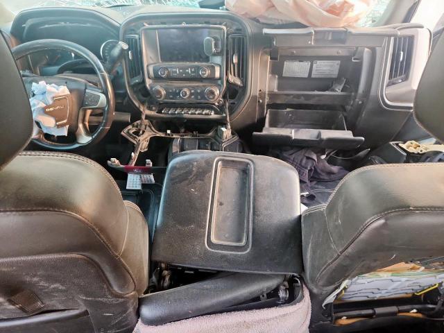 GMC Sierra K2500 Denali Image 4