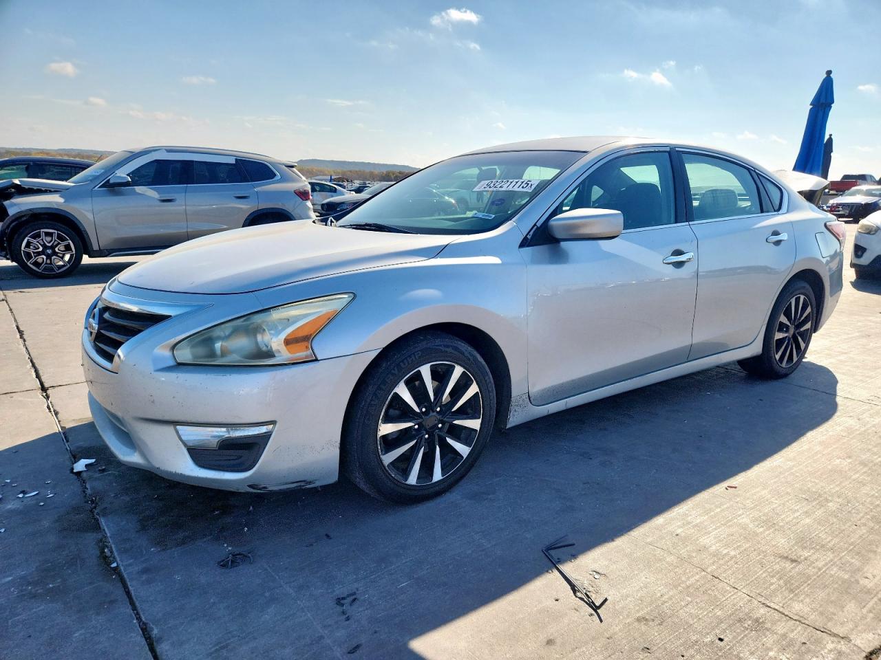 Nissan Altima 2.5 Image 1