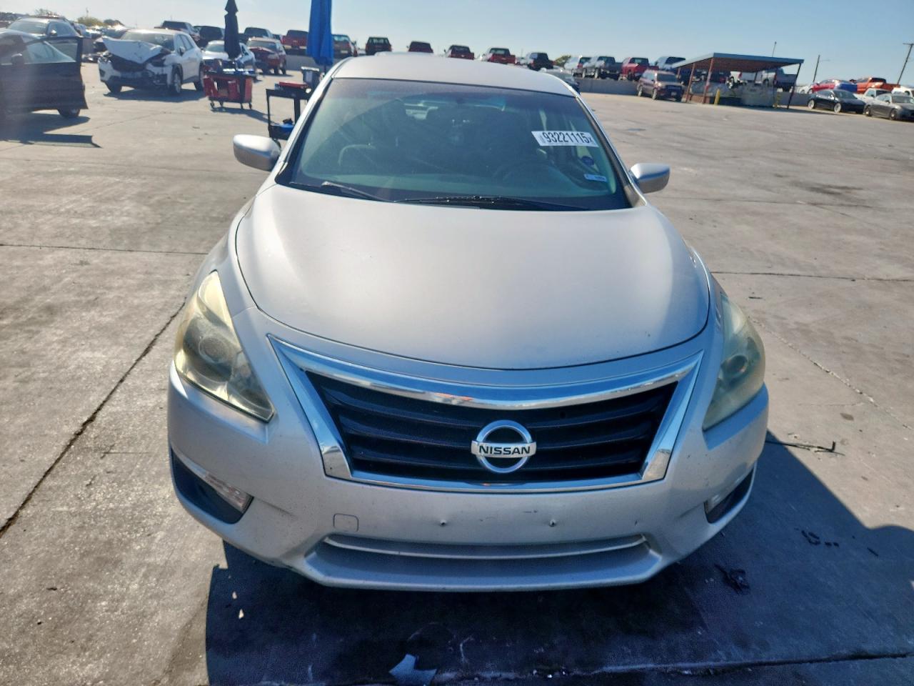 Nissan Altima 2.5 Image 10