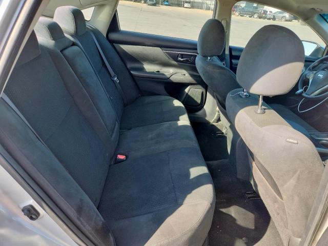 Nissan Altima 2.5 Image 11