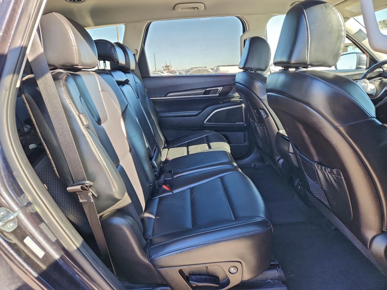 Kia Telluride Lx Image 8
