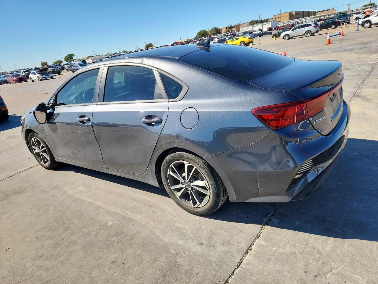 Kia Forte Lx Image 9