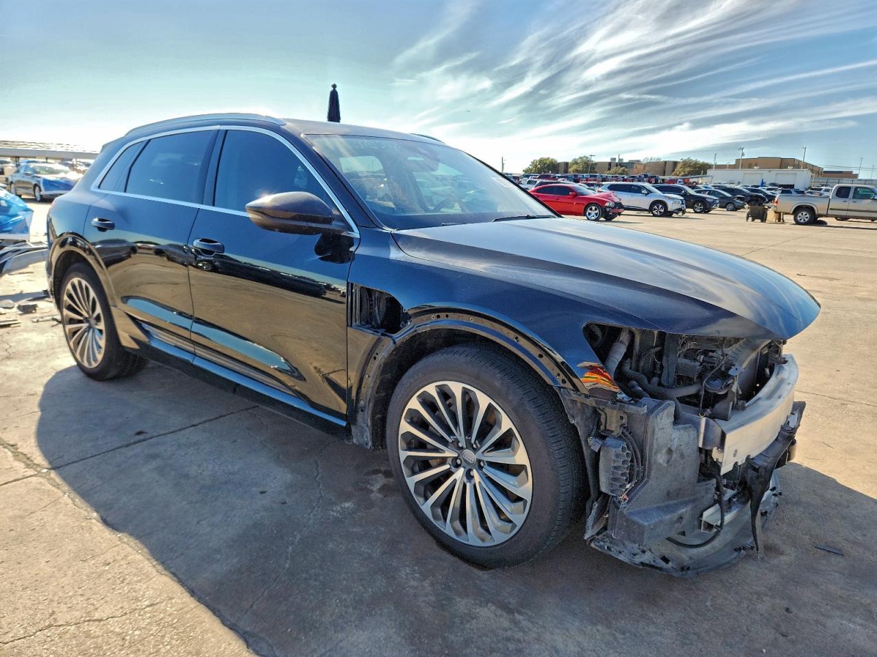 Audi e-tron Prestige Image 8