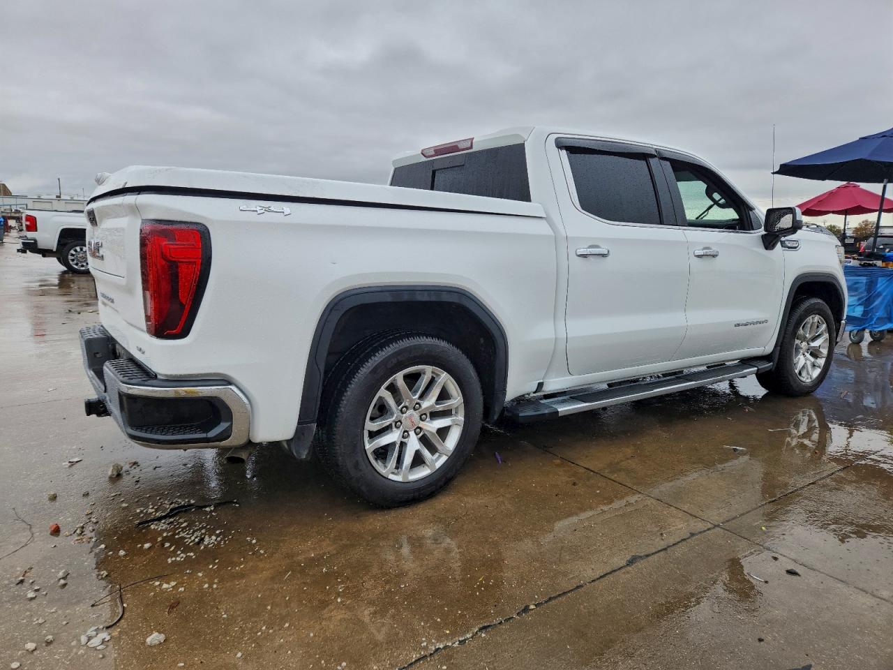 GMC Sierra K1500 Slt Image 3