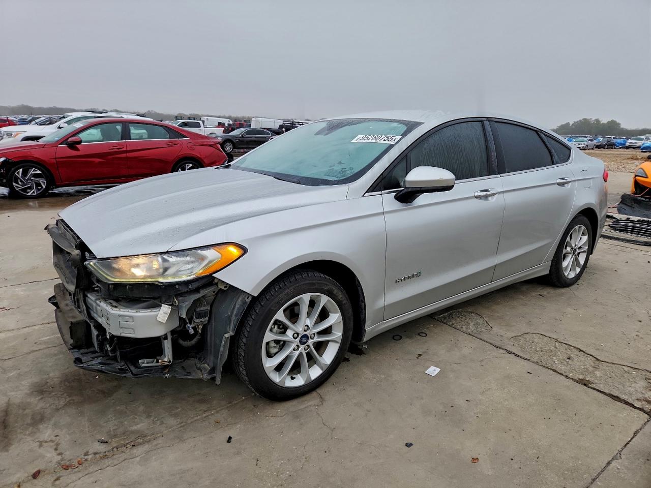 Ford Fusion Se Image 1